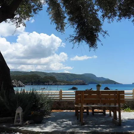 Kalypso * Paleokastrítsa